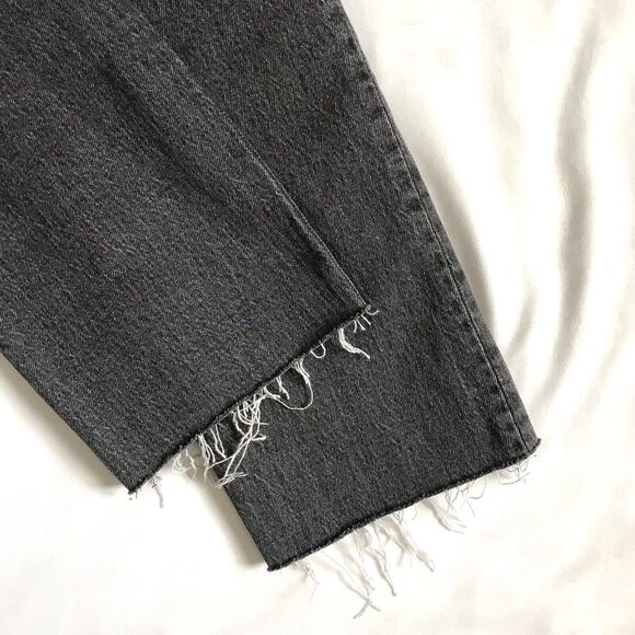 Levi's Premium 501 Womens Jeans Sz 24 Black Big E Reproduction HR Raw Cutoff - Picture 8 of 12